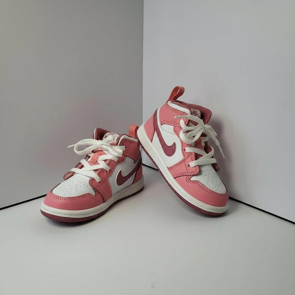 Nike | Shoes | Nike Sneakers Pink White Toddler Size 7c | Poshmark